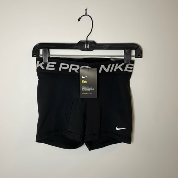 Nike Pants - Nike Women's S Compression Shorts NWT (QU095)